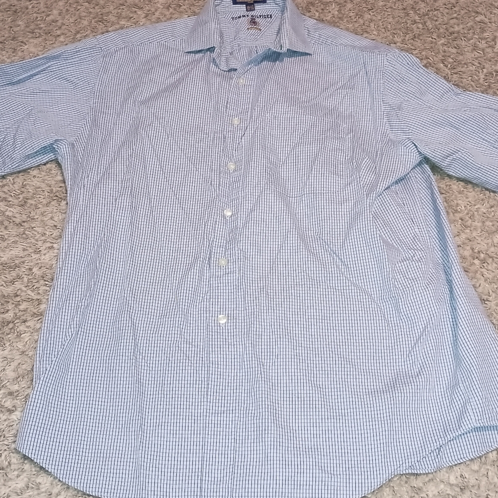 Men's Tommy Hilfiger Button Up Shirt Size 16 1/2 34-35 Color Blue Preppy Designe